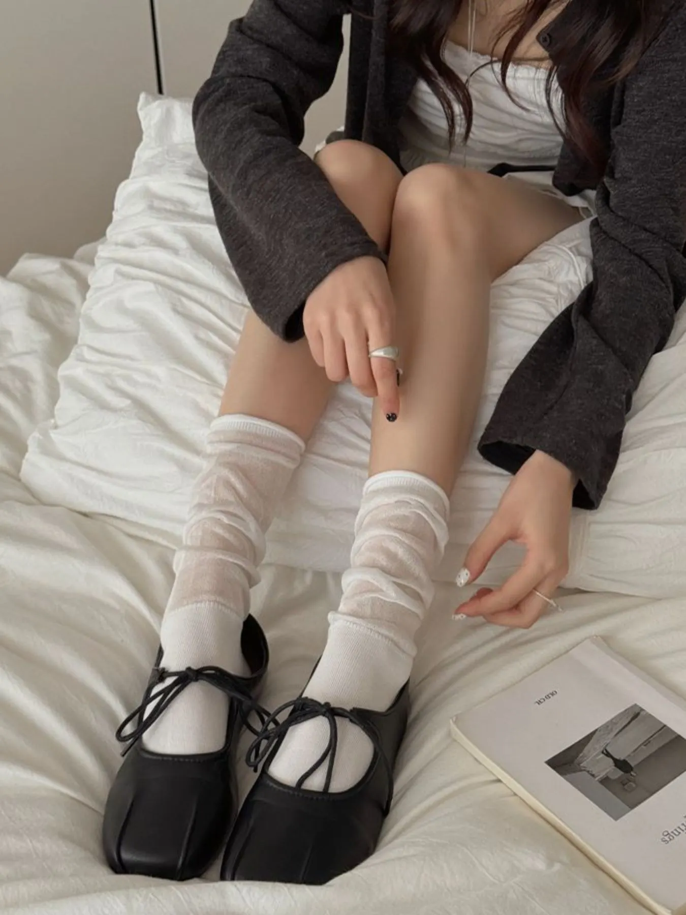 Breathable Crew Socks 1