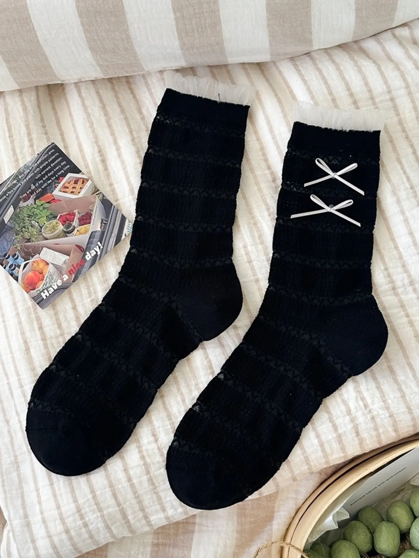 Ribbon Bows Socks 1